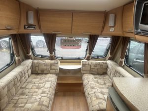 2008 Ace Jubilee Envoy FIXED BED. - Image 2