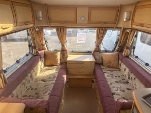 2006 Abbey GTS Vogue 215 - Image 3