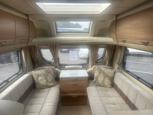 2011 Swift Conqueror 530 - Image 3